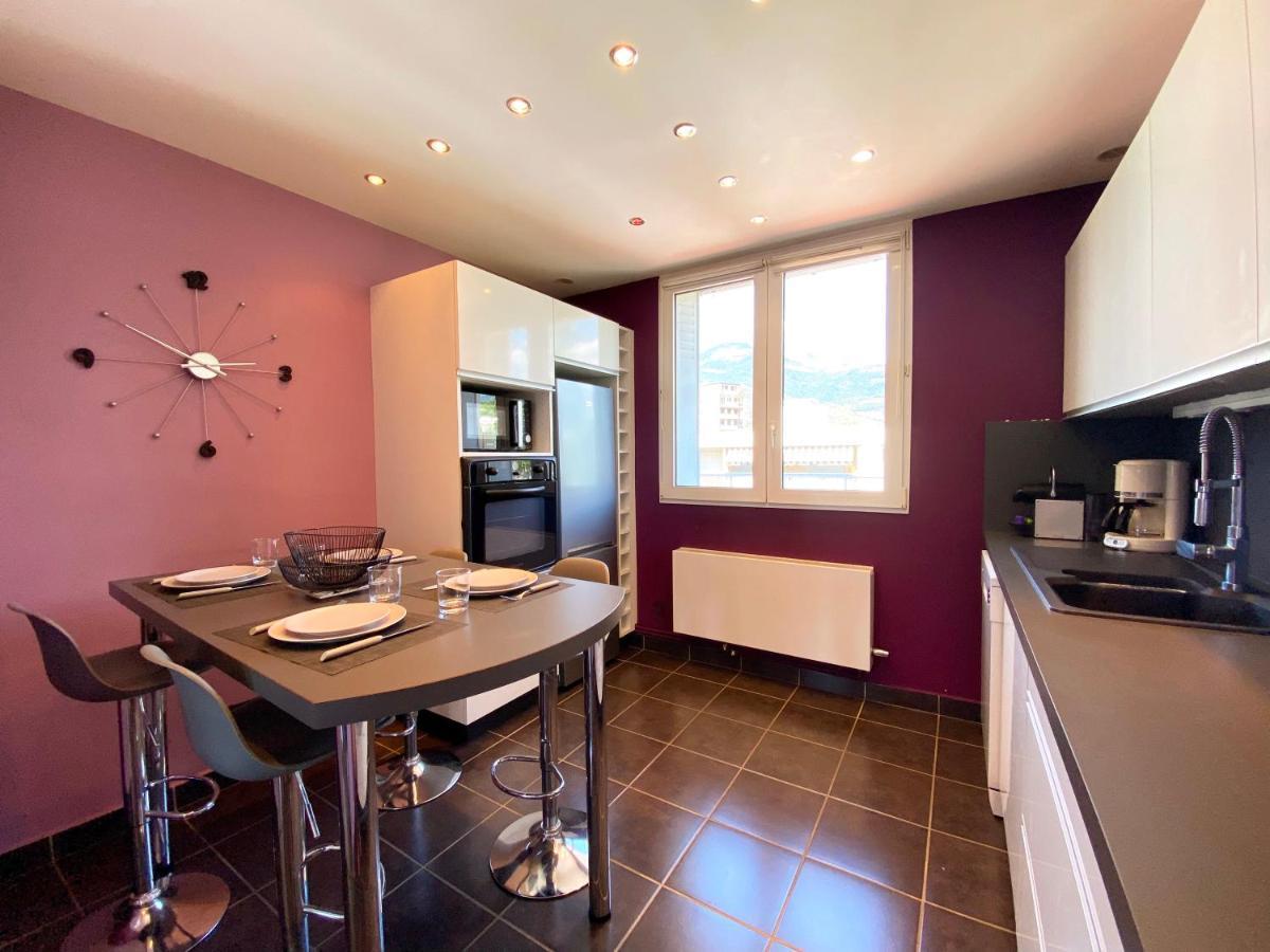 Appartement Cosy - Vue Sur Les Montagnes Chambéry Dış mekan fotoğraf